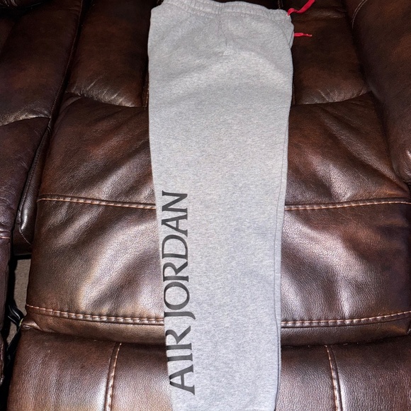 Youth Jordan Sweat Pants - Picture 3 of 6